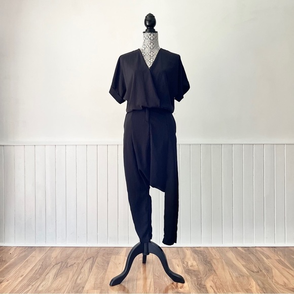 Zara Basic Black Plunge Neck Ankle Zip Harem Jumpsuit Size S - Picture 15 of 15